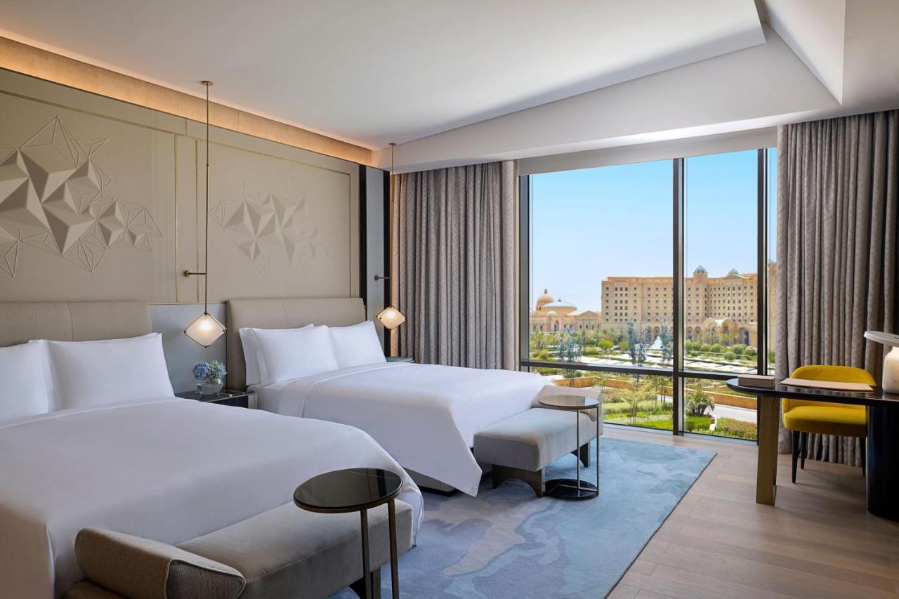The St. Regis Riade Exterior foto