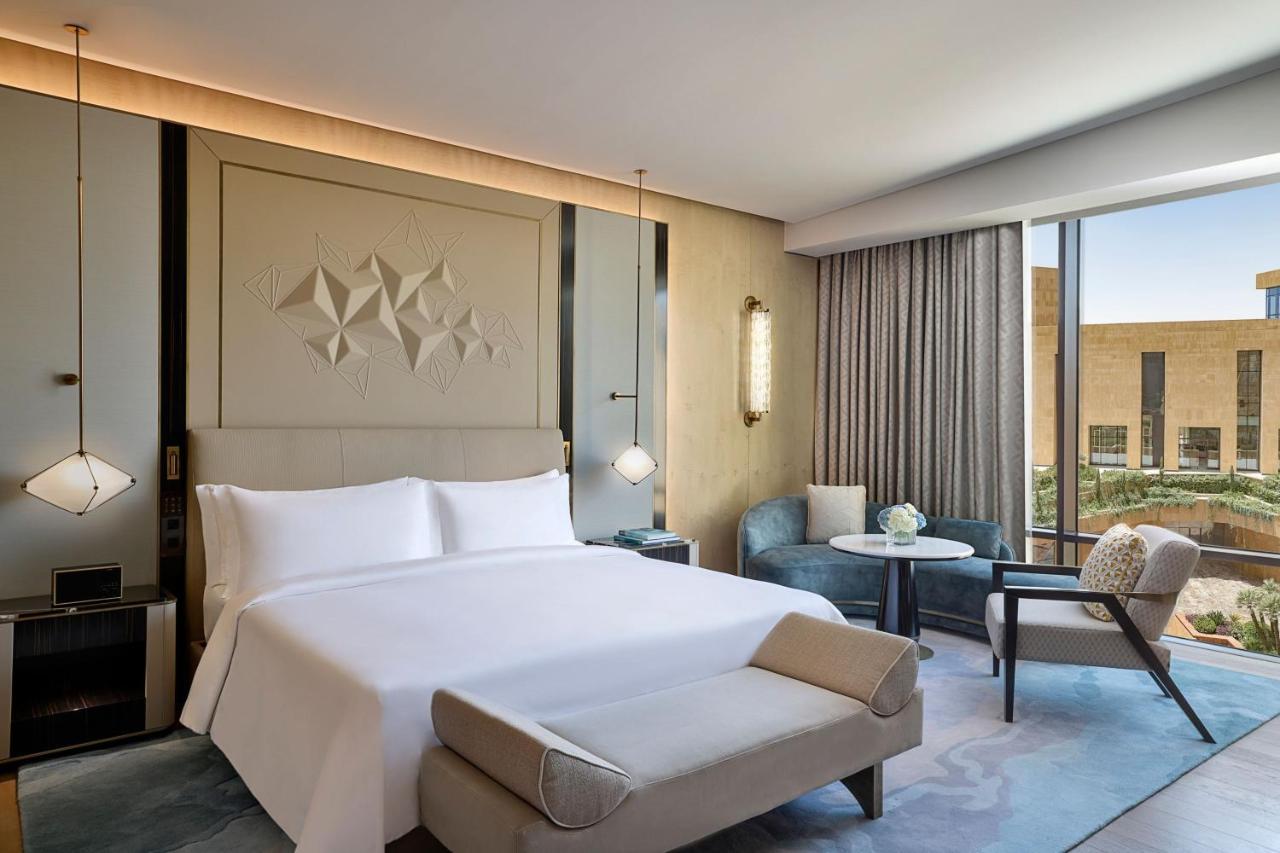 The St. Regis Riade Exterior foto