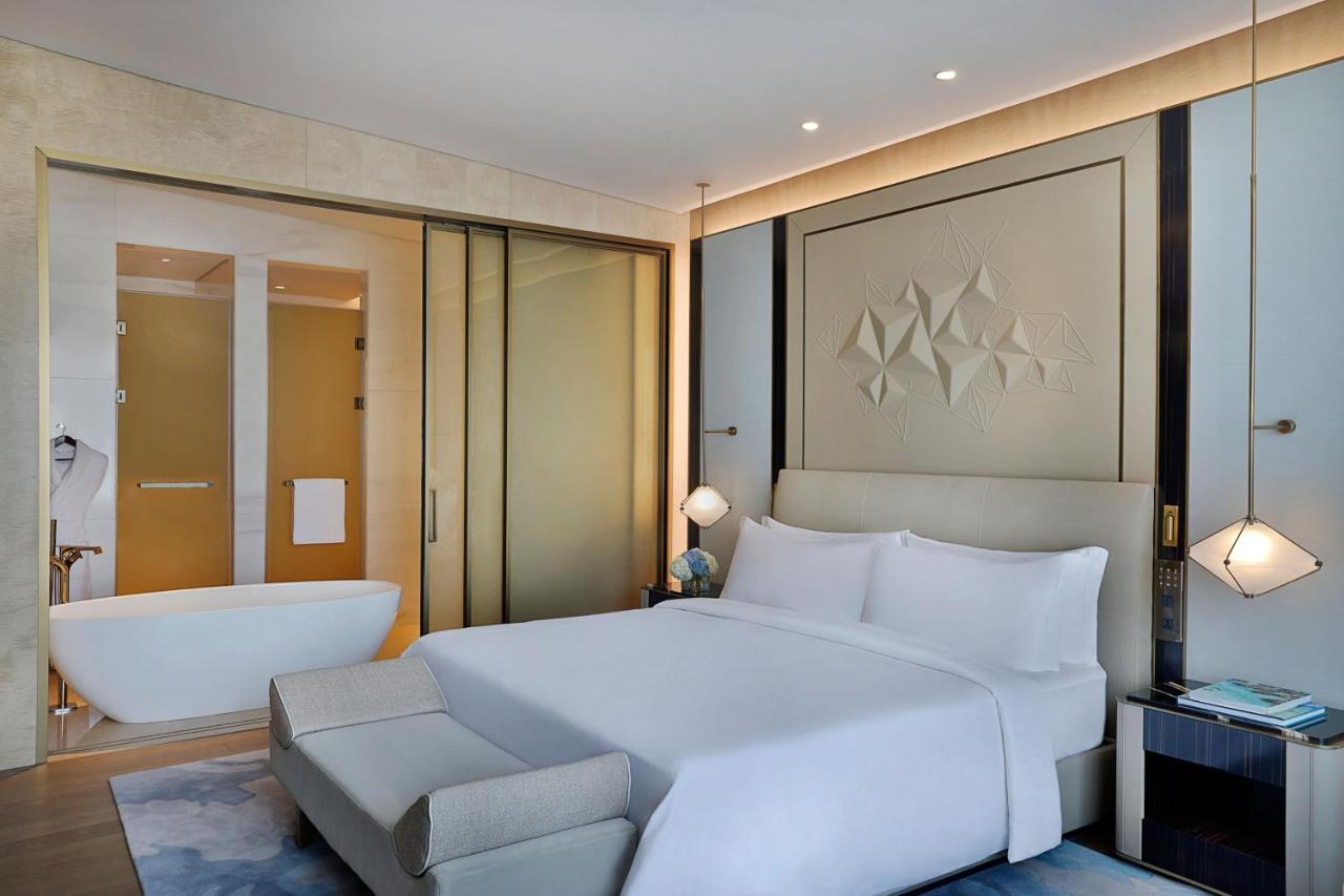 The St. Regis Riade Exterior foto